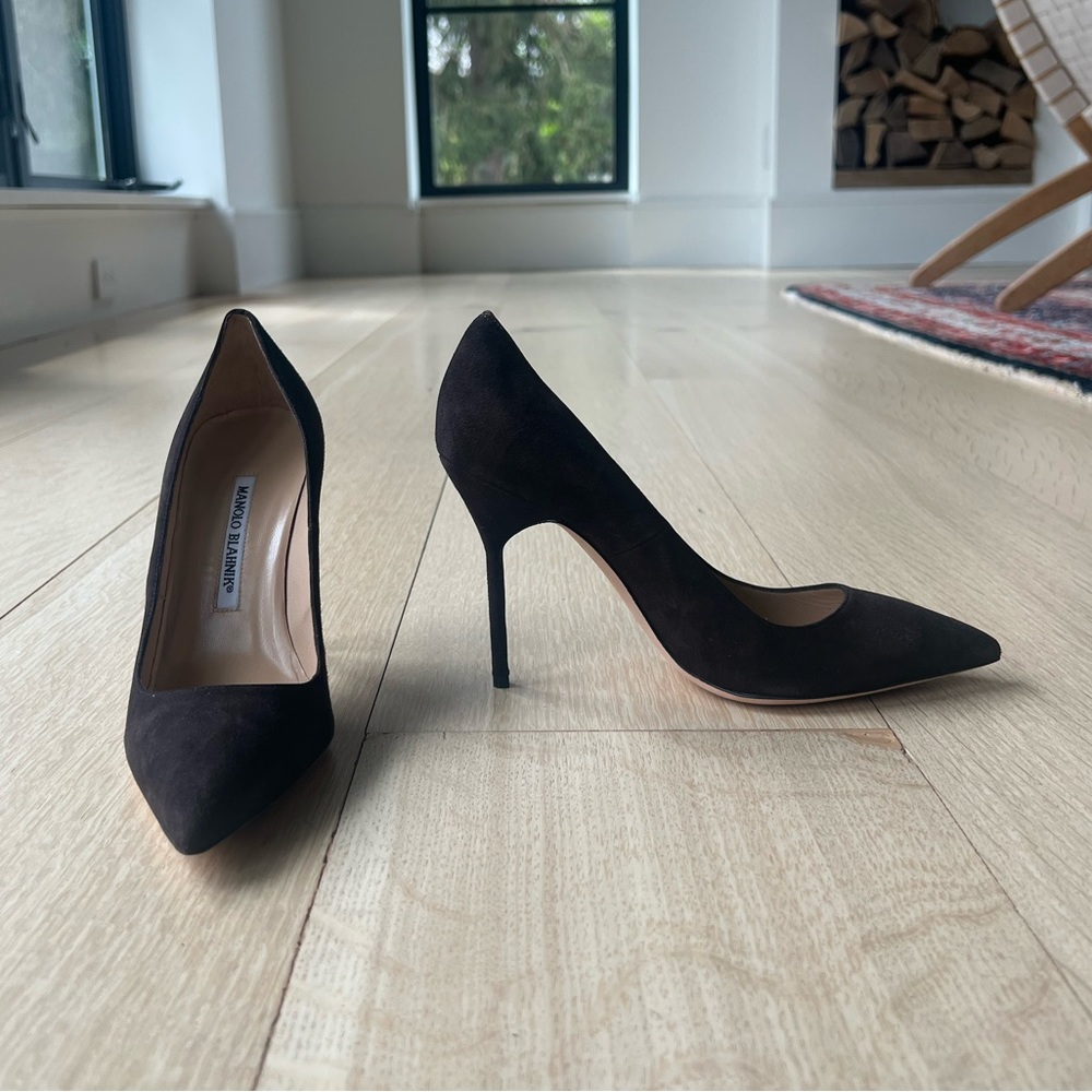 NWB Manolo Blahnik BB 105 Chocolate Brown